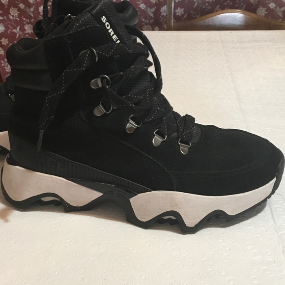 Sorel Suede Hiking waterproof boot - Picture 5 of 9